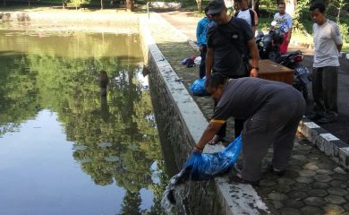 Acara Mancing Bersama Karyawan BDLHK Kadipaten dengan Badan Litbang