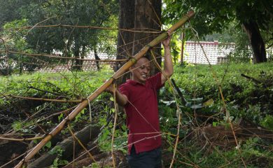 Kerja Bakti Para Pegawai